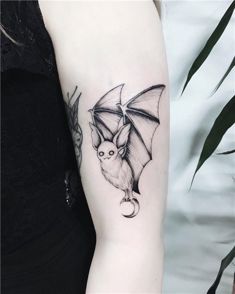 1,037 Likes, 6 Comments - Katya Geta 🌙 Tattoo artist 🥀 (@kat