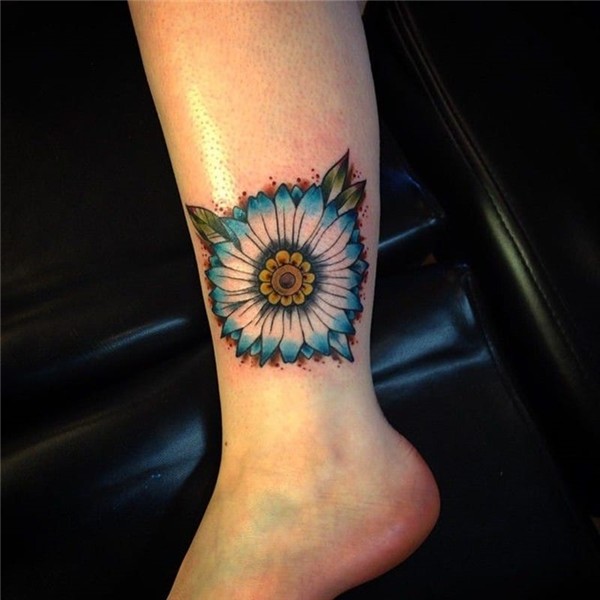 125+ Daisy Tattoo Ideas You Can Go For + Meanings - Wild Tat