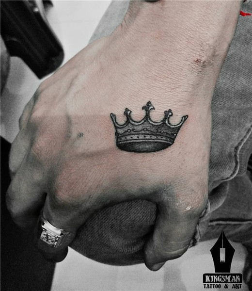 15 Best & Classic Crown Tattoo Designs for Men in Trend
