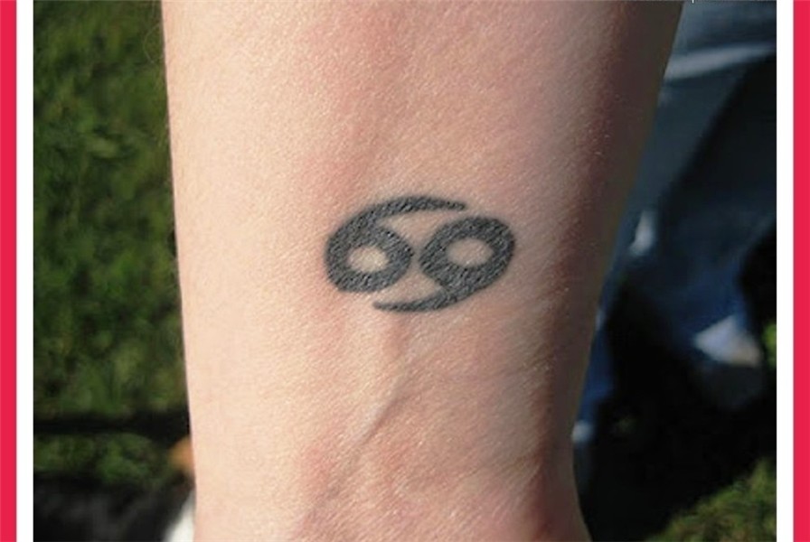 15 Classy Cancer Zodiac Wrist Tattoos