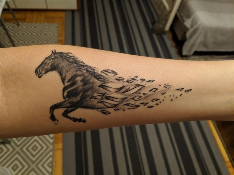 15+ Horse Tattoos Design You Will Love It in 2020 Horse tatt