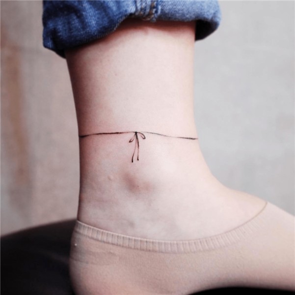 15 Minimal, Small Tattoos For People Who Like To Keep Things