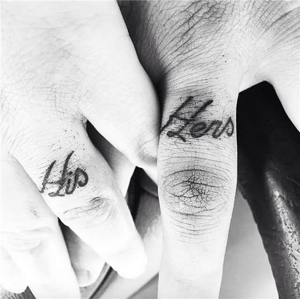 15 Tattoos that are the perfect wedding ring alternative: Hi