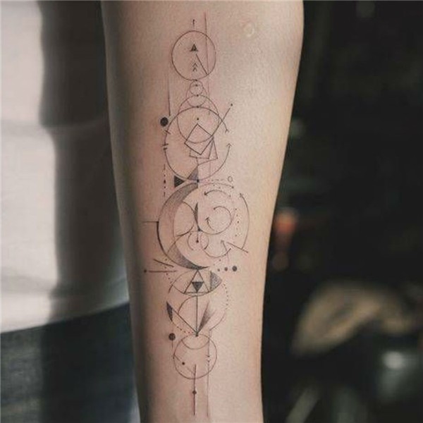 15 idées de tatouages pour l'avant-bras Forearm tattoo desig