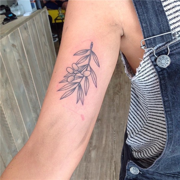 16+ Plant Tattoos On Half Sleeve