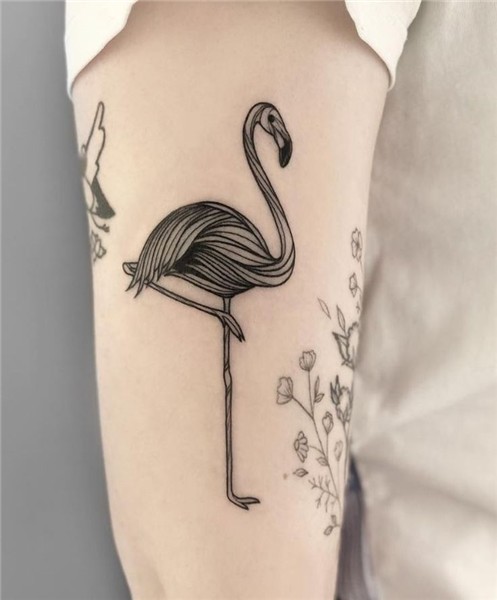 20 Cool And Small Tattoos Every Girl Will Fall In Love With