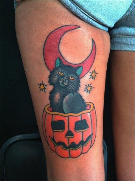 24+ Traditional Halloween Tattoo Designs And Images
