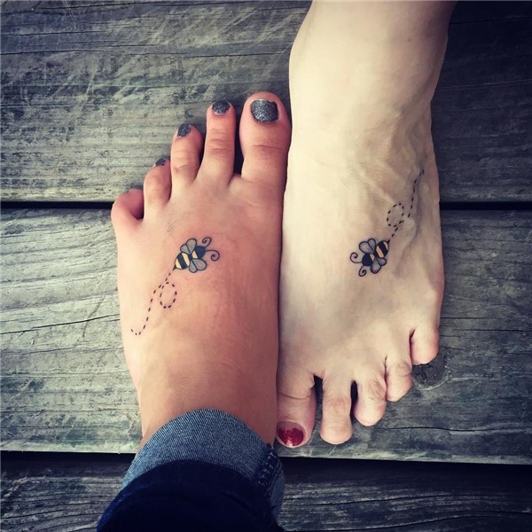 25 Sweet Mother Daughter Tattoos Tattoos for daughters, Moth