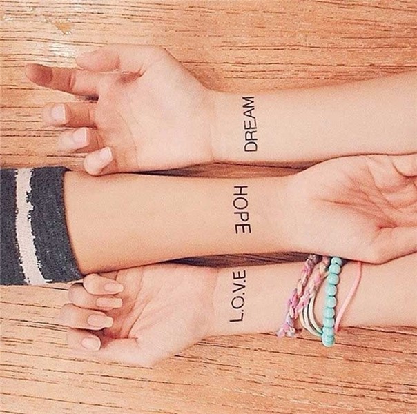 25 fantásticos tatuajes para recordar a tus amigos por toda