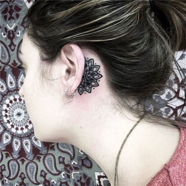 30 Ingeniosos Tatuajes para tu Oreja *El #4 es Perfecto! Ear