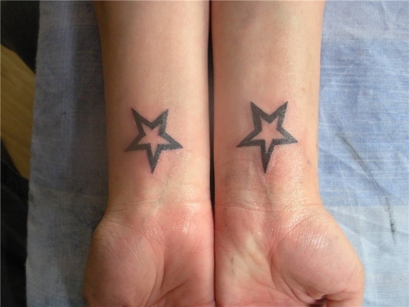 39+ Star Tattoos On Wrist