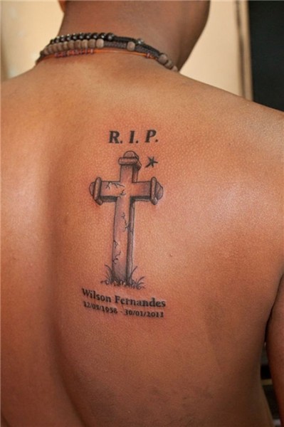 49 Nice Cross Shoulder Tattoos