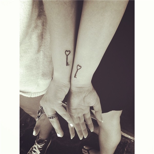 50 ideias de tatuagens para mãe e filha Tatuagem mae, Tatuag