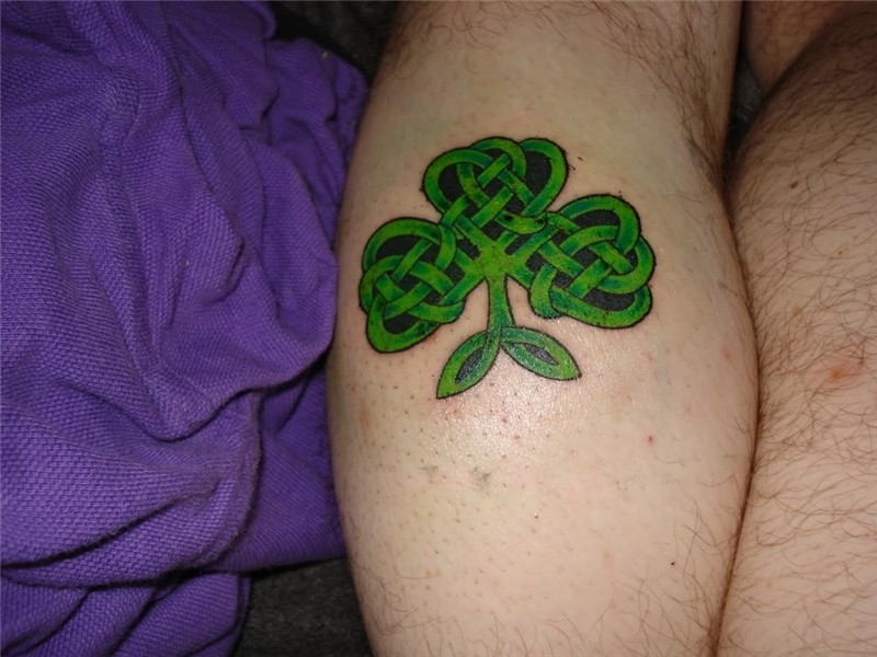 52+ Celtic Shamrock Tattoos Collection