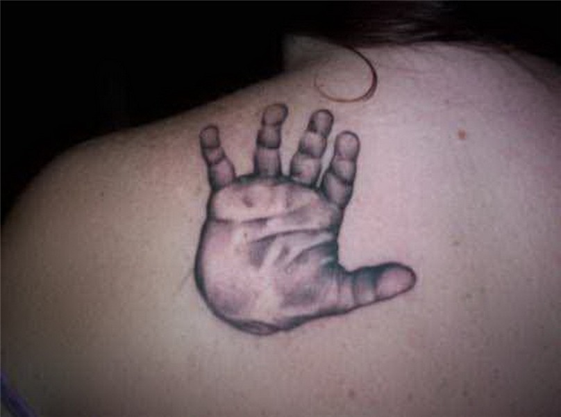 55+ Amazing Handprint Tattoos Ideas - Segerios.com