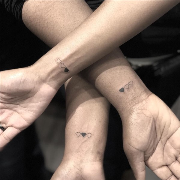75 Suuuuuuuper Tiny Tattoos That Even Your Grandma Will Appr