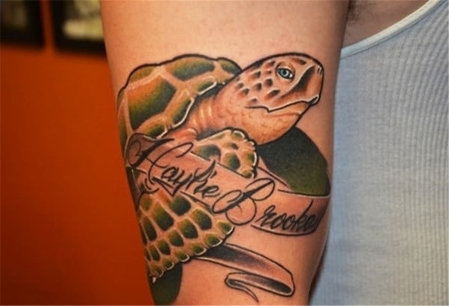 80 Simple and Small Sea Turtle Tattoos Design with Meanings