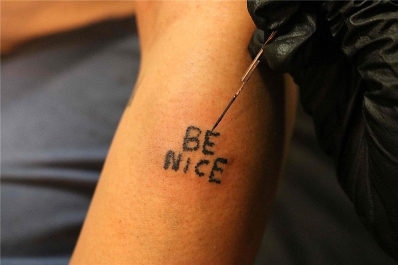 8 Reasons to Get a Stick-and-Poke Tattoo in College