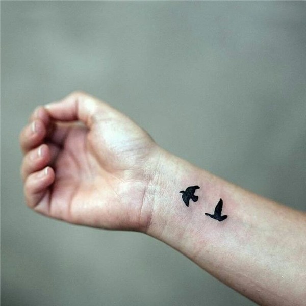 90+ Tiny, Chic Wrist Tattoos That Are Better Than a Bracelet