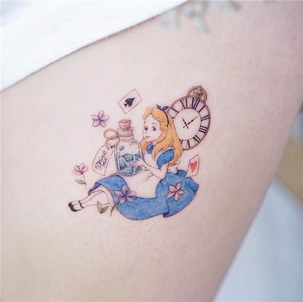 Alice in Wonderland tattoo by Cara Tatuagem alice no país da