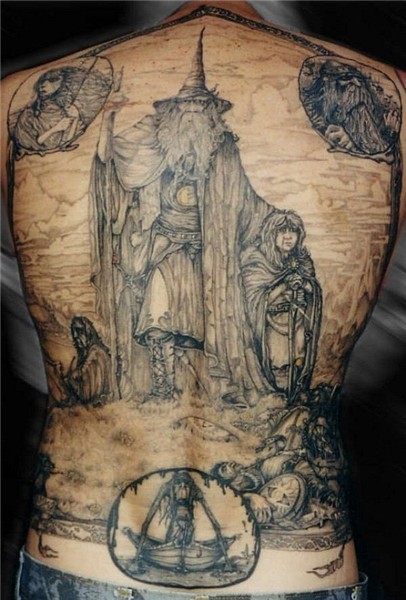 Amazing LOTR Back Tattoo Pic Tolkien tattoo, Geek tattoo, Lo