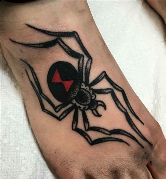 Black widow Tatuajes