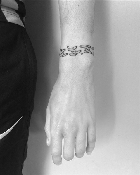 Broken chain bracelet tattoo - Tattoogrid.net