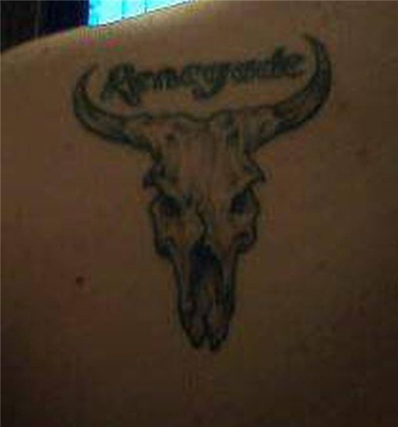 Bull skull tattoo on back shoulder - Tattoos Book - 65.000 T