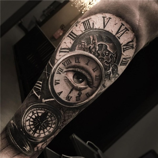 Clock tattoo by Jorge Lange Tatouage montre, Tatouage d'horl
