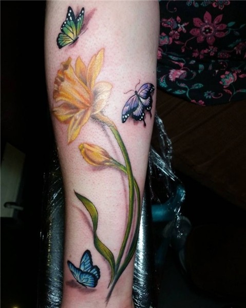 Daffodil and Butterfly Tattoo Daffodil tattoo, Neck tattoo,