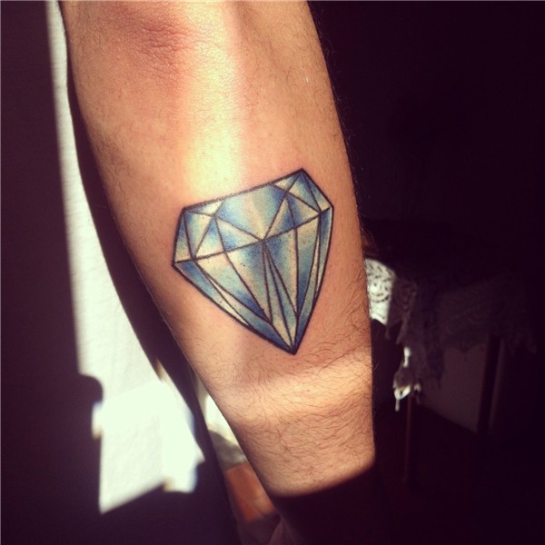 Diamond diamante tattoo Tattoos, Geometric tattoo, Triangle