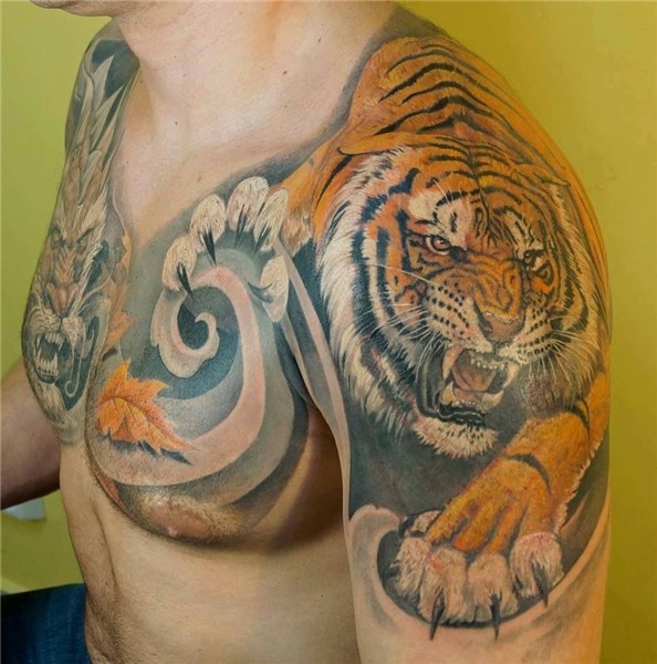 Dmitriy Chikaev Tatuagens legais, Tatoo, Tatuagem braço fech