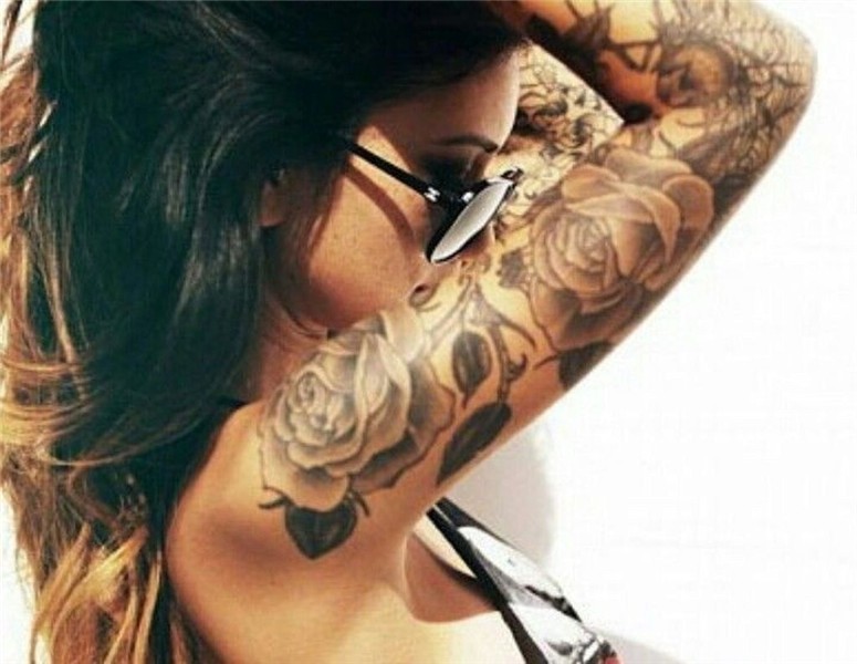 Fabulous Roses Tattoo Ideas In Shoulder To Makes Look Stunni