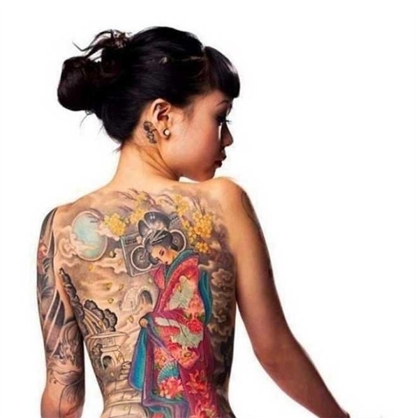 Female Yakuza Back Tattoo - tattoo design