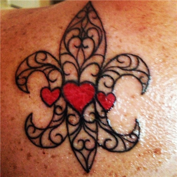 Fleur de Lis Tattoo.... Love my newest tattoo! Fleur de lis