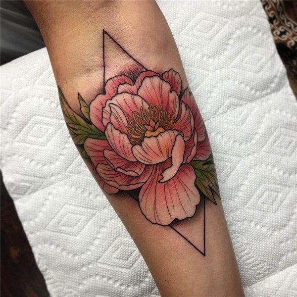 Flower Geometric Tattoo Images - The Style Inspiration
