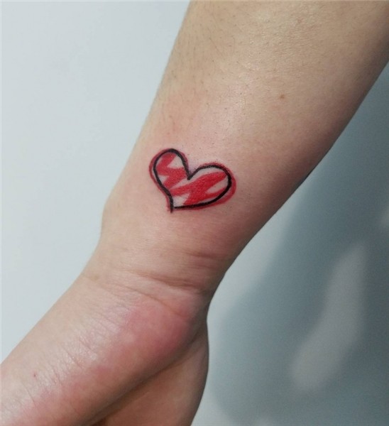 Heart Tattoo Designs On Wrist