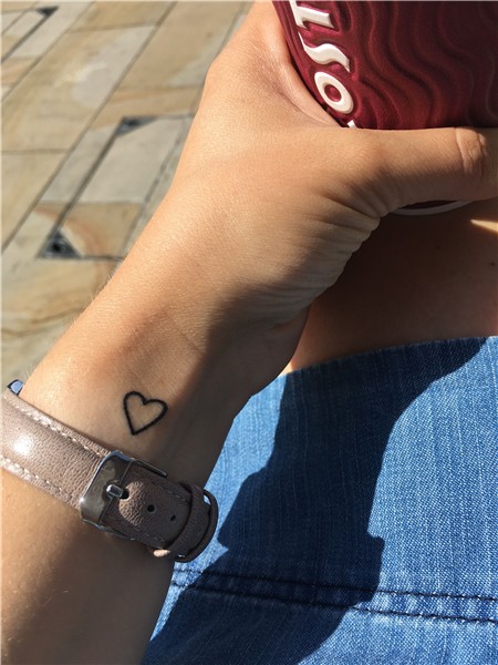 Heart tattoo on wrist Small hand tattoos, Heart tattoo wrist
