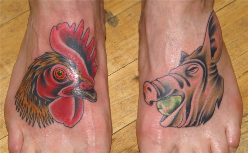 Hen And Pig Head Color Ink Tattoos On Feet