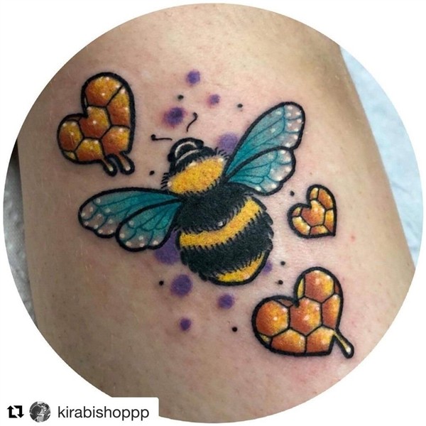 Honey Bee Tattoo Small (69 photos)