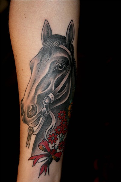 Horseshoe Tattoo - Amazing Horse Design
