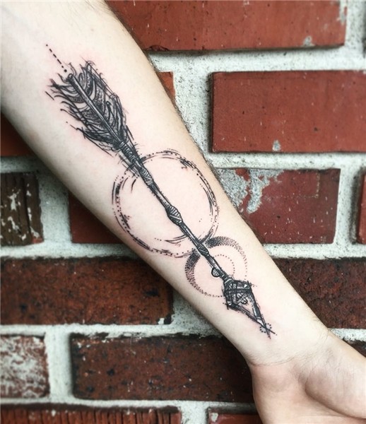 Illustrative arrow by Katy (me) @ Built 4 Speed Tattoos in O