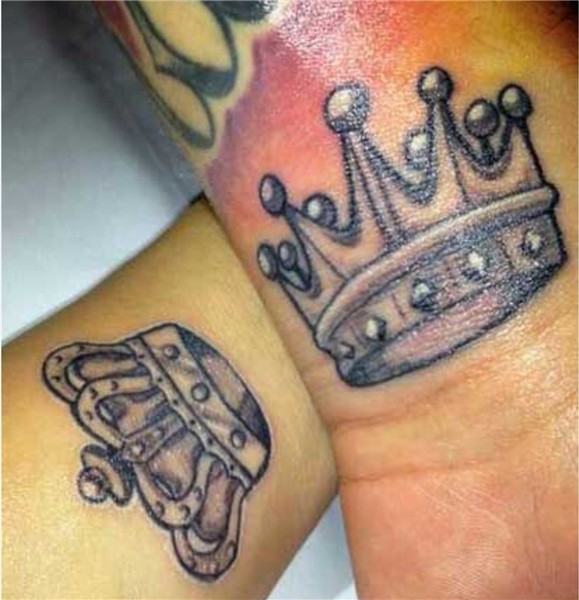 King and Queen crown tattoo Diseño de tatuaje de corona, Tat