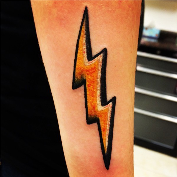Lightning bolt tattoo Tatuagem, Tatoo