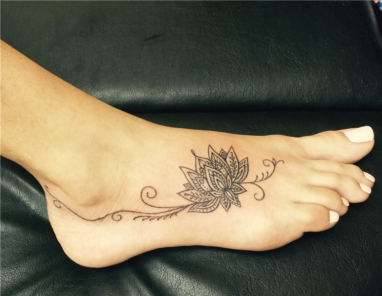 Lotus flower foot tattoo Tattoo designs foot, Small foot tat