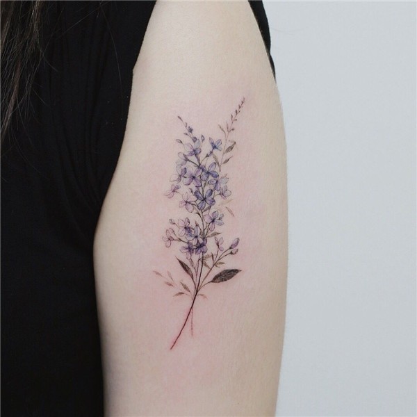 Minimalist tattoo idea Lilac tattoo, Body art tattoos, Minim