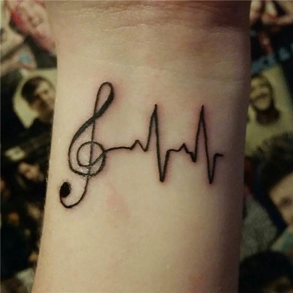 Music makes my heart beat Small finger tattoos, Wrist tattoo