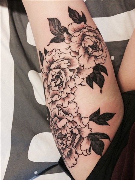 My first tattoo! Peony thigh piece done by the amazing Maril