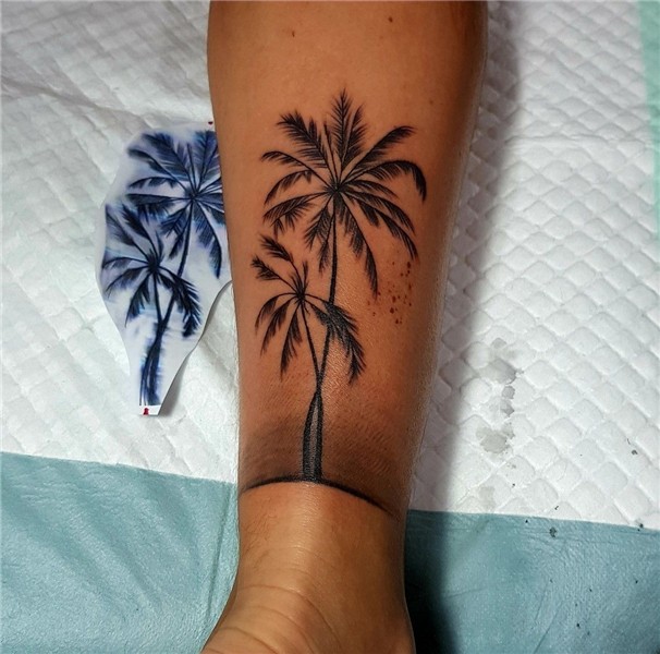 Palmier tattoo Palm tattoos, Tree sleeve tattoo, Tattoos