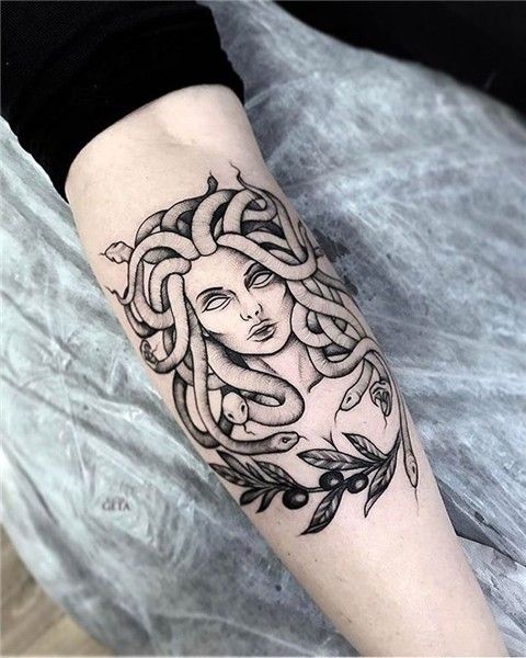 Pin by Leia Beila on Tattooed Medusa tattoo, Tattoos for guy
